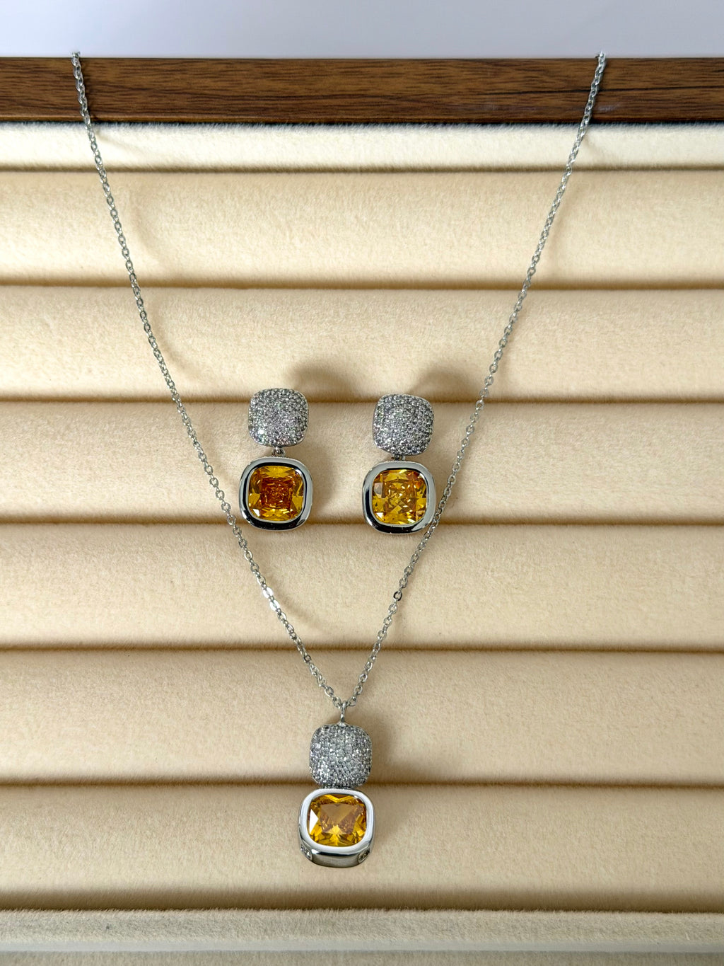Marielle Set