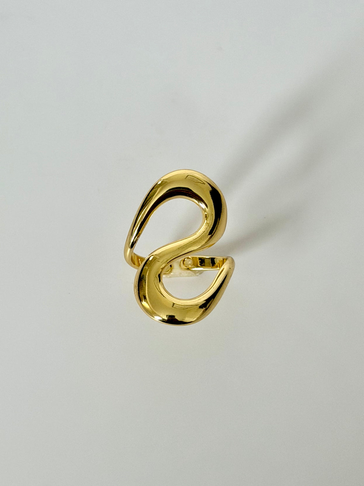 Vela Ring