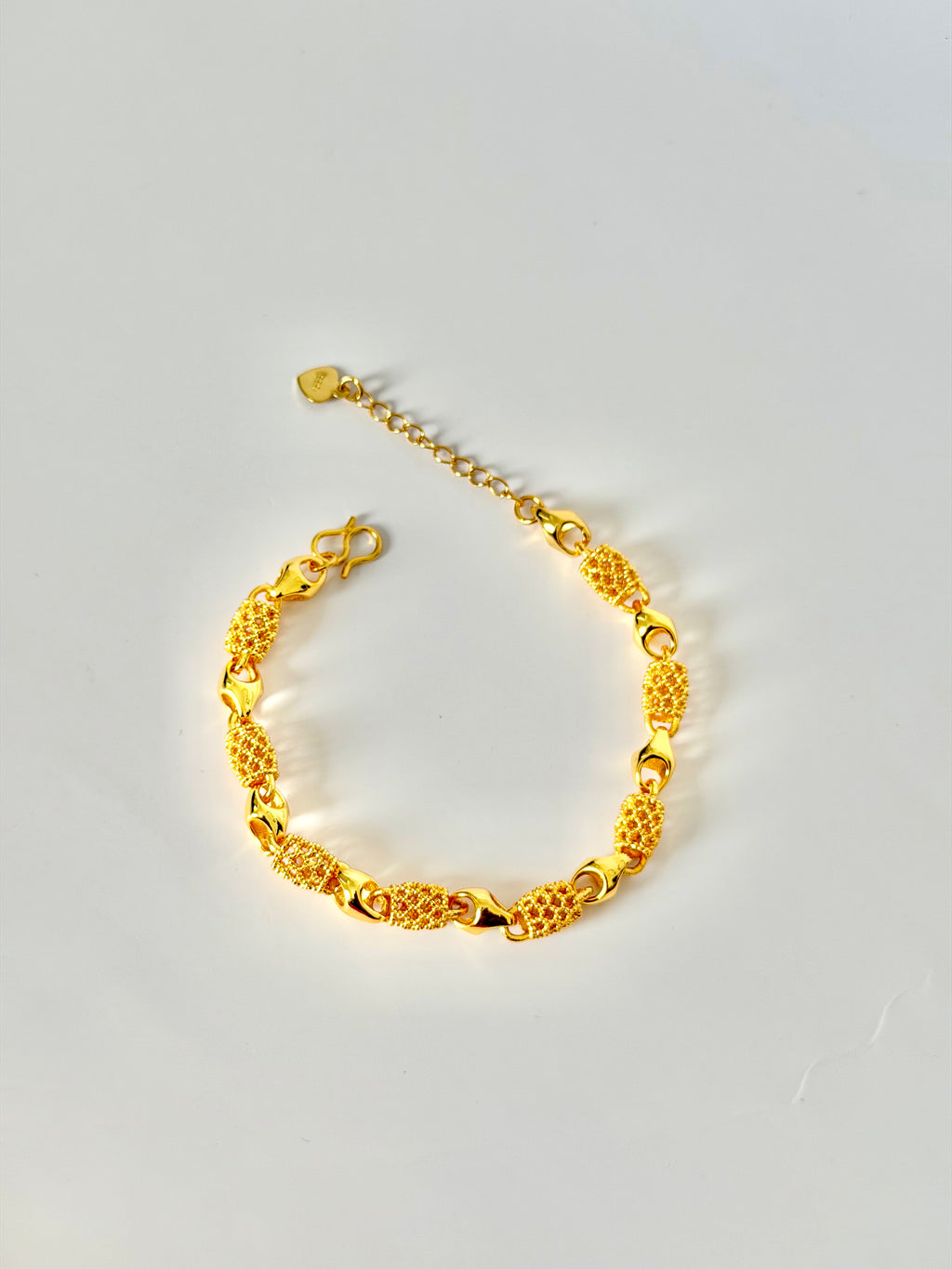 Amara Textured Link Bracelet