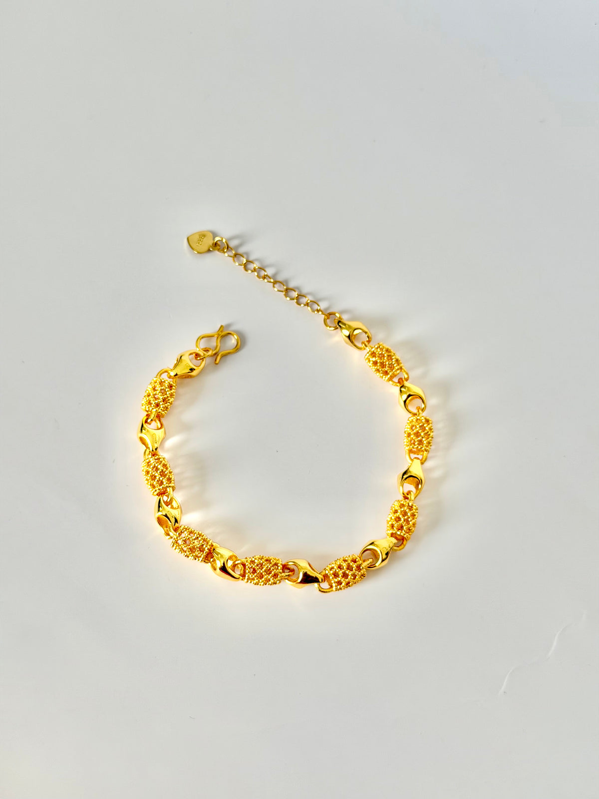 Amara Textured Link Bracelet